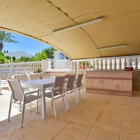 Villa Guzman - Garrofer