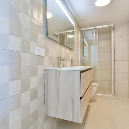 Guzman - Garrofer * Benissa