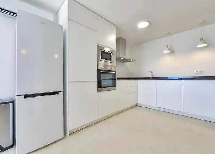 Guzman - Garrofer Villa *