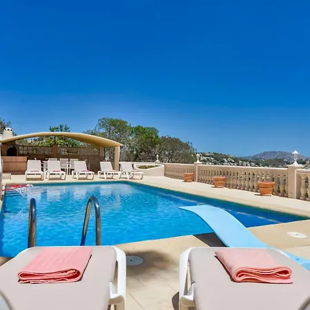 Guzman - Garrofer וילה